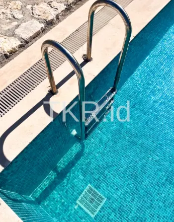 Portfolio jasa perawatan kolam renang rutin di Sentul Bogor